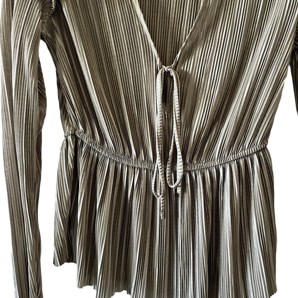 Zara Long Sleeve Ruffled Pleated Blouse Size S - Picture 3 of 6